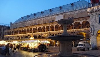 piazza_erbe-padova