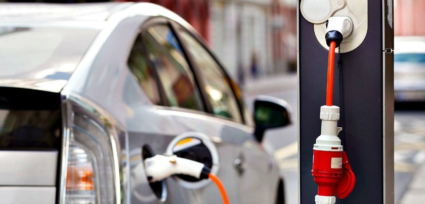 stock-electric-car-charging-1550×804