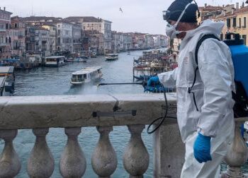 coronavirus-venezia vaporetto_national_geographic