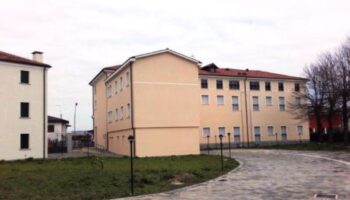 4-La-ex-scuola-Nievo-Retro-450×258