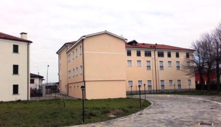 4-La-ex-scuola-Nievo-Retro-450×258