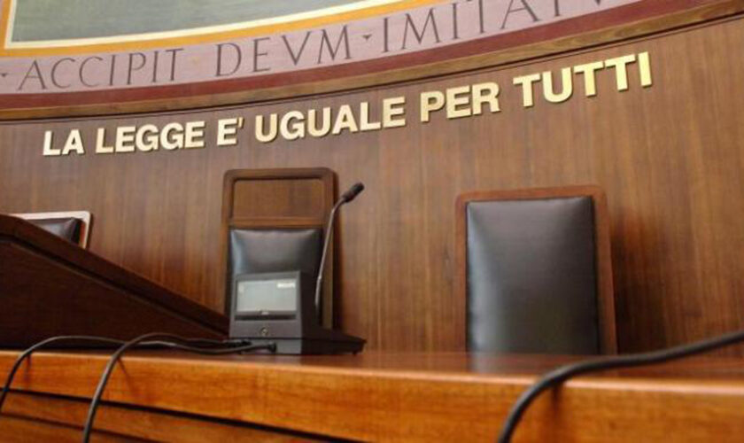 96589_leggenonugualepertutti
