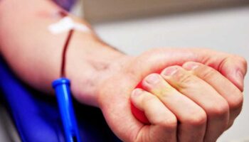 Come-avviene-la-donazione-di-sangue