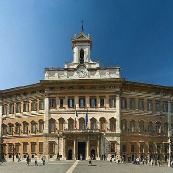 palazzo-di-montecitorio