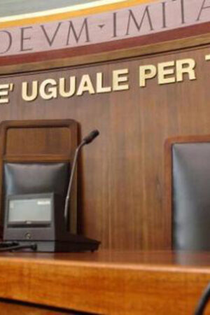 96589_leggenonugualepertutti